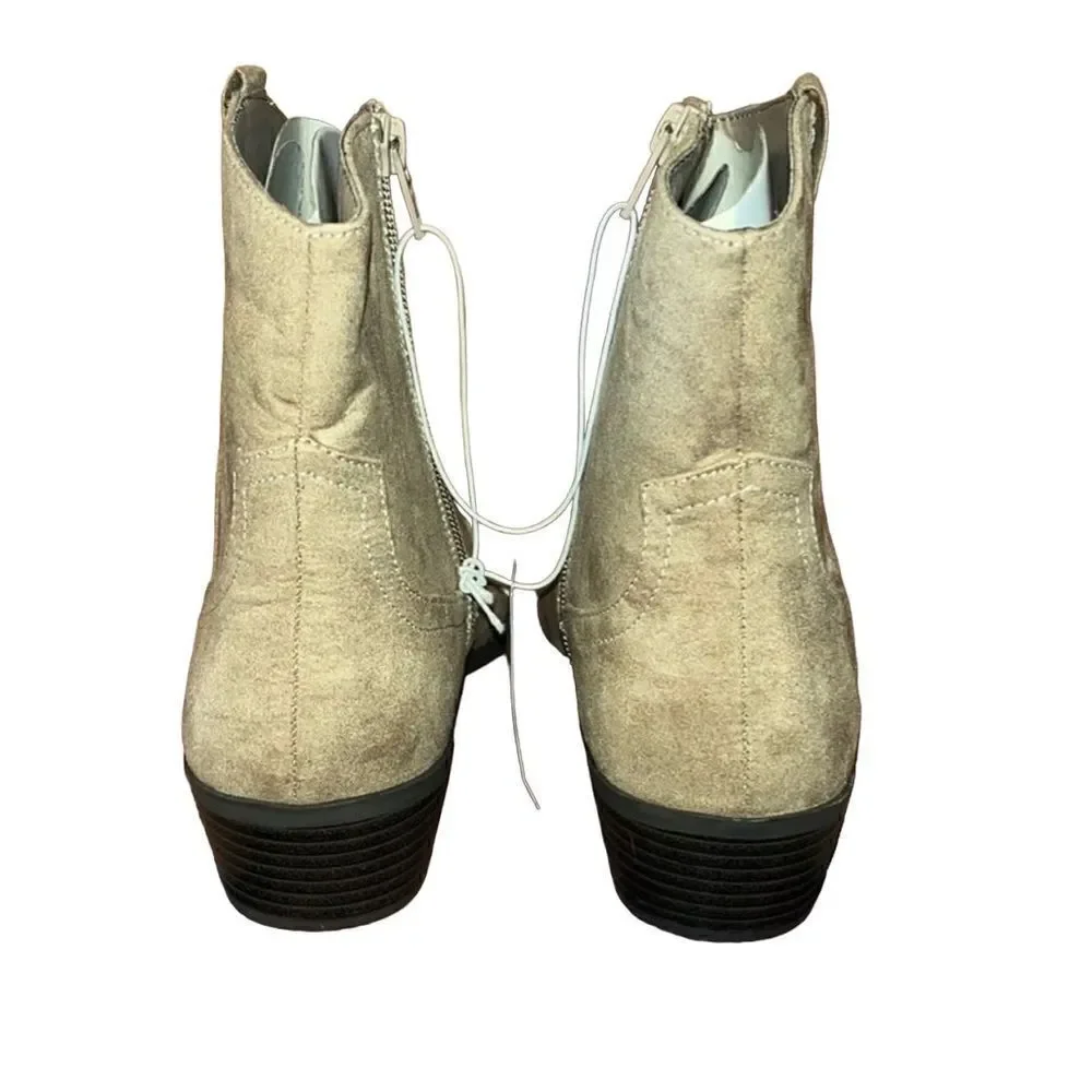 The Children's Place Faux Suede Cowgirl Booties